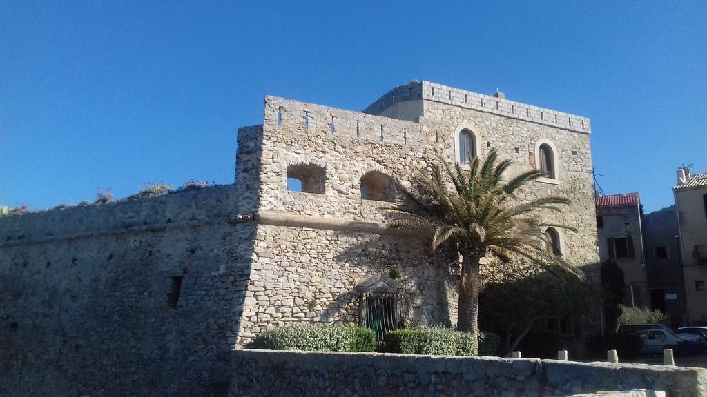 U Castellu Guesthouse Альгайола Экстерьер фото